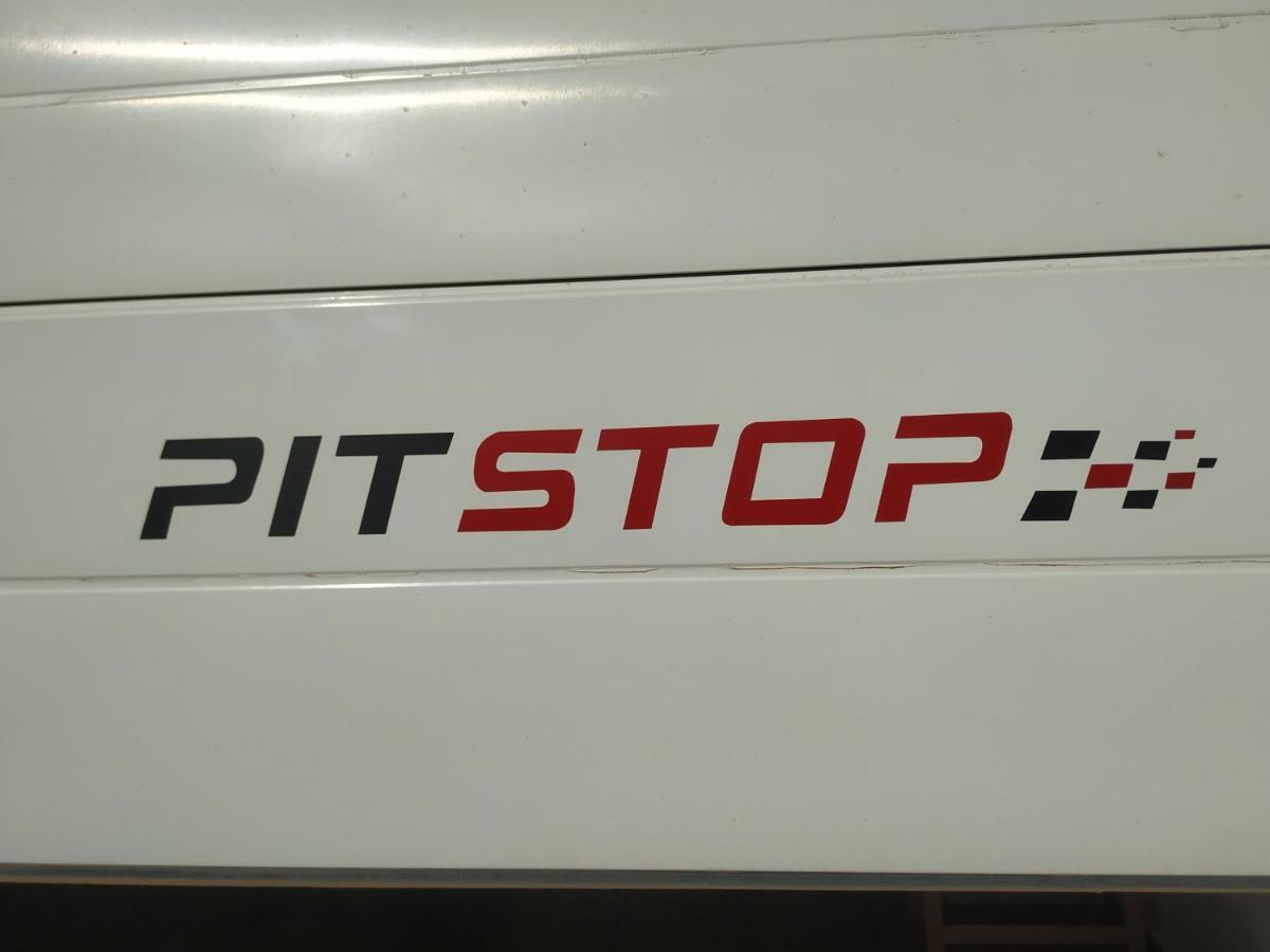Pit Stop Málaga Dış mekan fotoğraf
